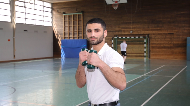 Erfolgreich im Sport und im Beruf: Omar Nadem Abdalazez. (Foto: tau)