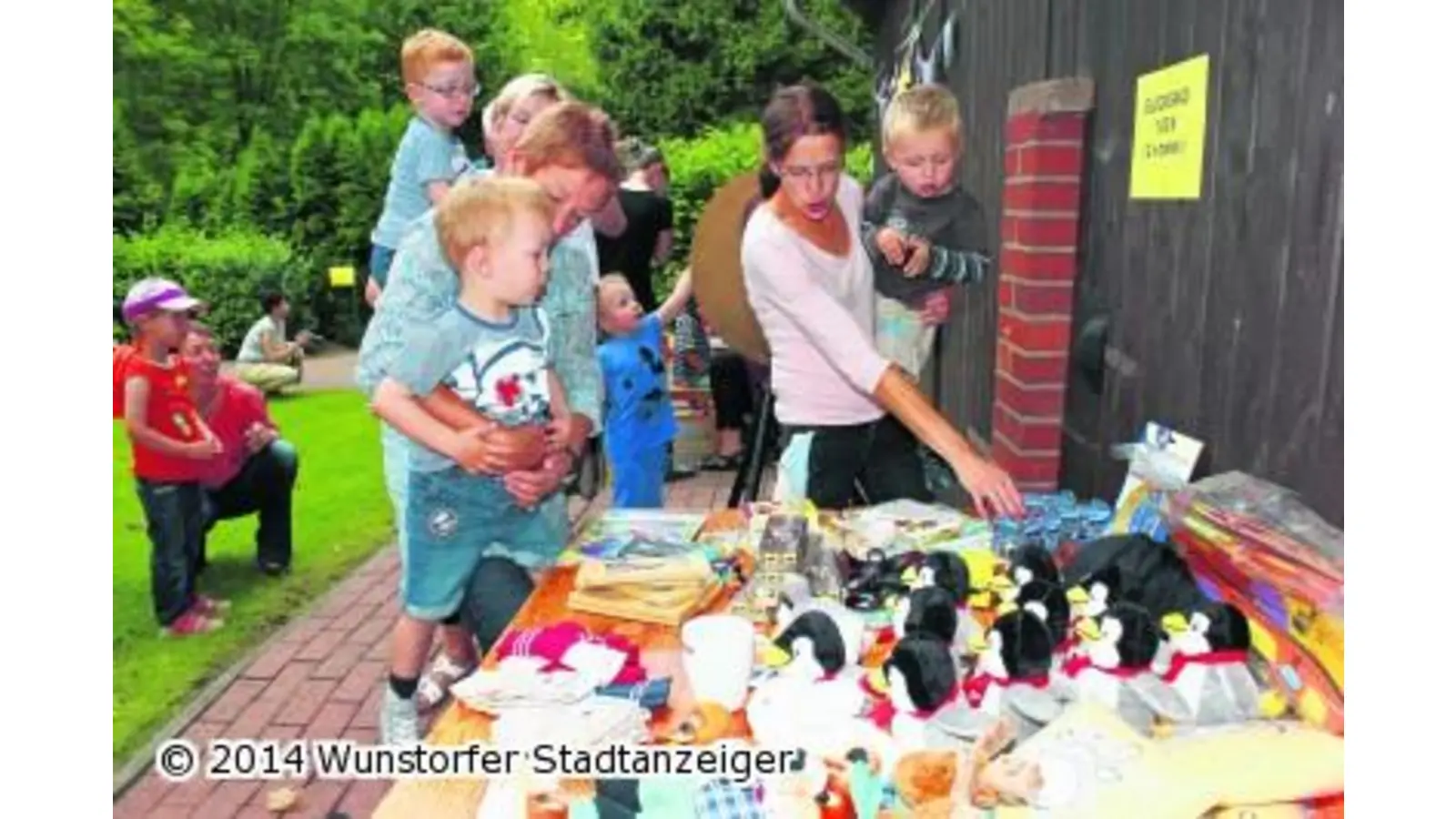 Die kleinen Kleckse feiern den Sommer (Foto: tau)