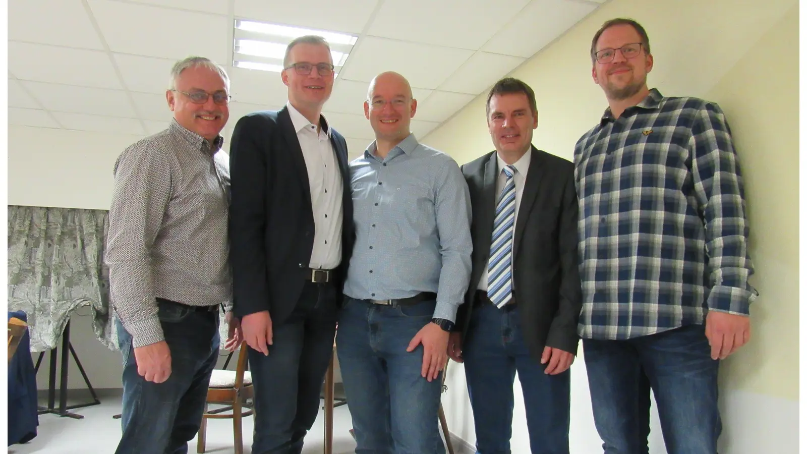 Nach der Versammlung (v.li.): Maik Hoppe, Stephan Meuter, Harald Bühmann, Ralf Barbara und Rene Vargovic. (Foto: privat)