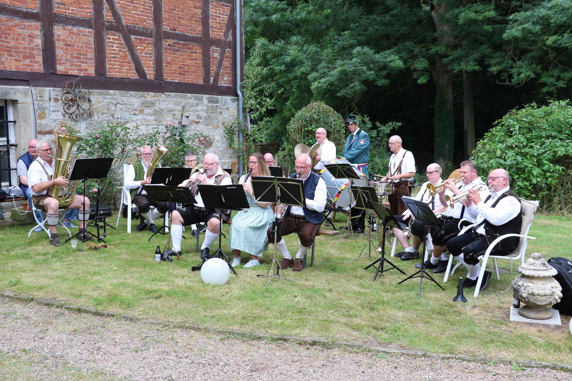 Bildergalerie: Eindrücke vom Schützenfest Hagenburg. (Foto: gi)