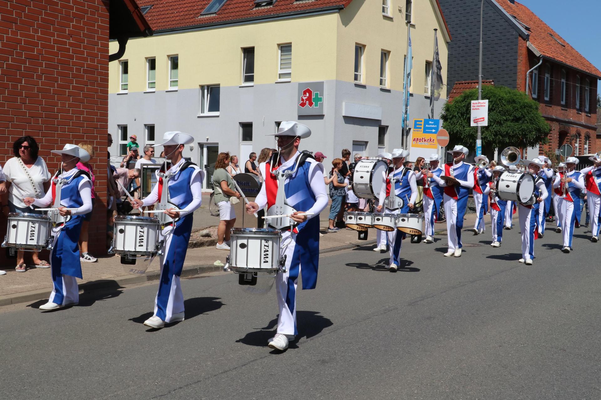 Bildergalerie zum Schützenfest in Hagenburg. (Foto: gi)