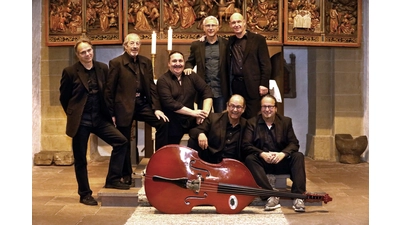 Weihnachtskonzert unter dem Motto „Nicht ganz so stille Nacht“. (Foto: Peter Wilcek & friends)