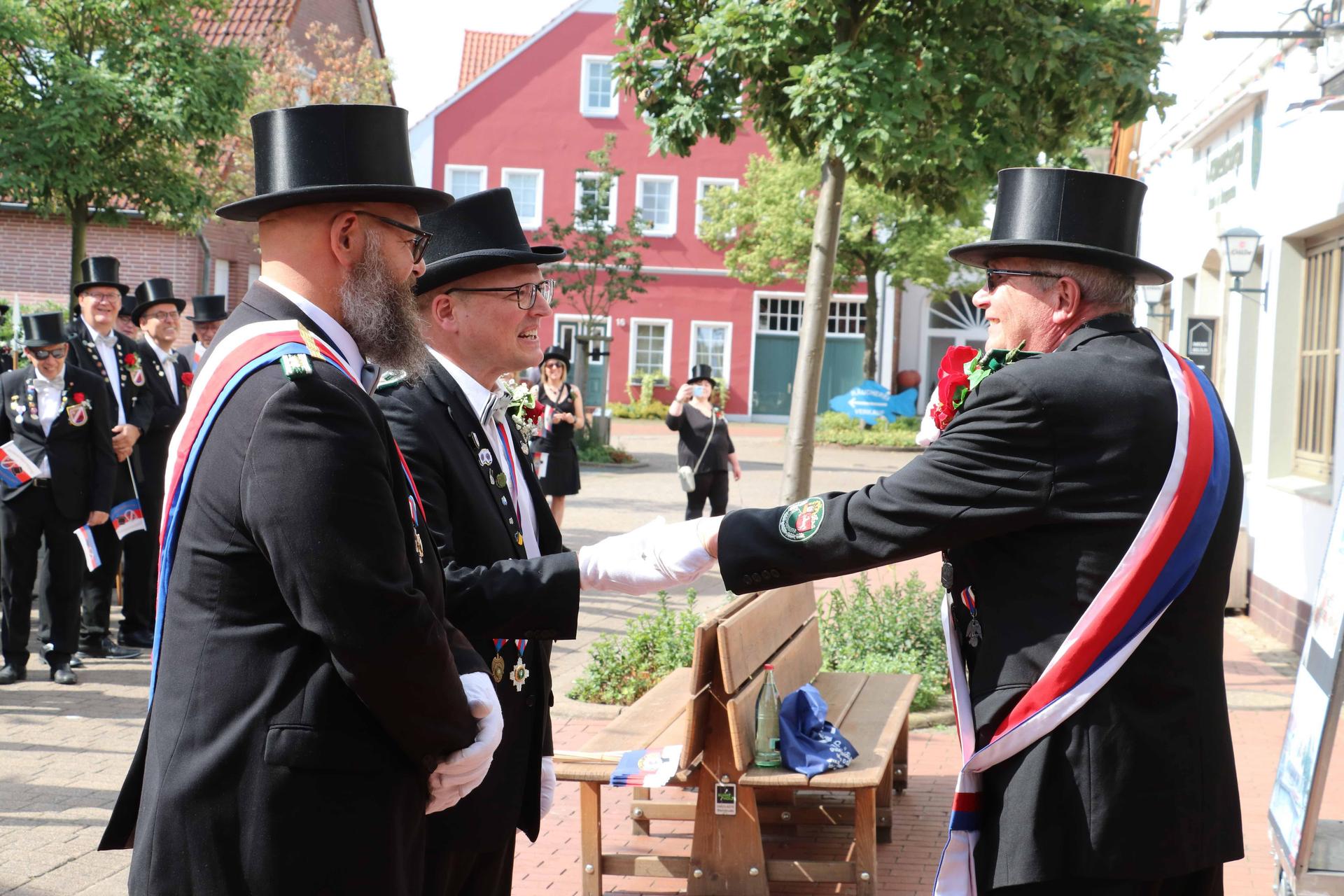 Teil des Schützenfestwochenendes: Eindrücke vom Bürgerfrühstück.  (Foto: gi)