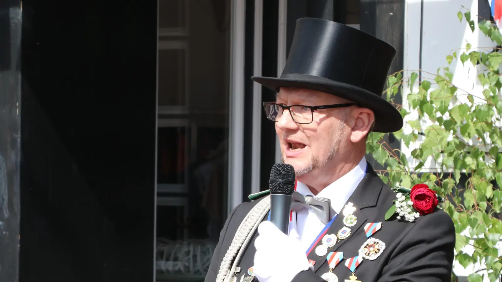 Bürgermajor Willi Rehbock lädt zum Bürgerfrühstück ein.  (Foto: gi)