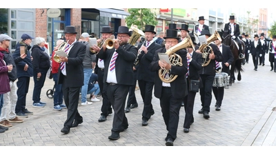 Die Musik beim Schützenfest liegt den Stadthägern am Herzen, viele Mitglieder des Fördervereins erhöhen freiwillig ihren Beitrag. (Foto: archiv bb)