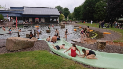 Es geht wieder los: Die Betreiber hoffen auf gutes Wetter. (Foto: tau)