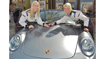 Wahre Liebe zum Auto. (Foto: ste)