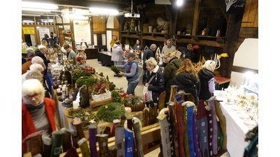 Der Kunsthandwerkermarkt ist wieder Teil des Jahresprogramms im Lauenhäger Bauernhaus.  (Foto: Förderverein Lauenhäger Bauernhaus)