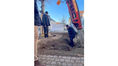 Trotz aktuell winterlicher Temperaturen kann noch gut weitergearbeitet werden. (Foto: nd)