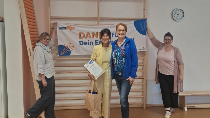 Überraschung gelungen (v.li.): Susanne Jahn, Kathrin Block, Dagmar Ernst und Andrea Benndorf. (Foto: privat)