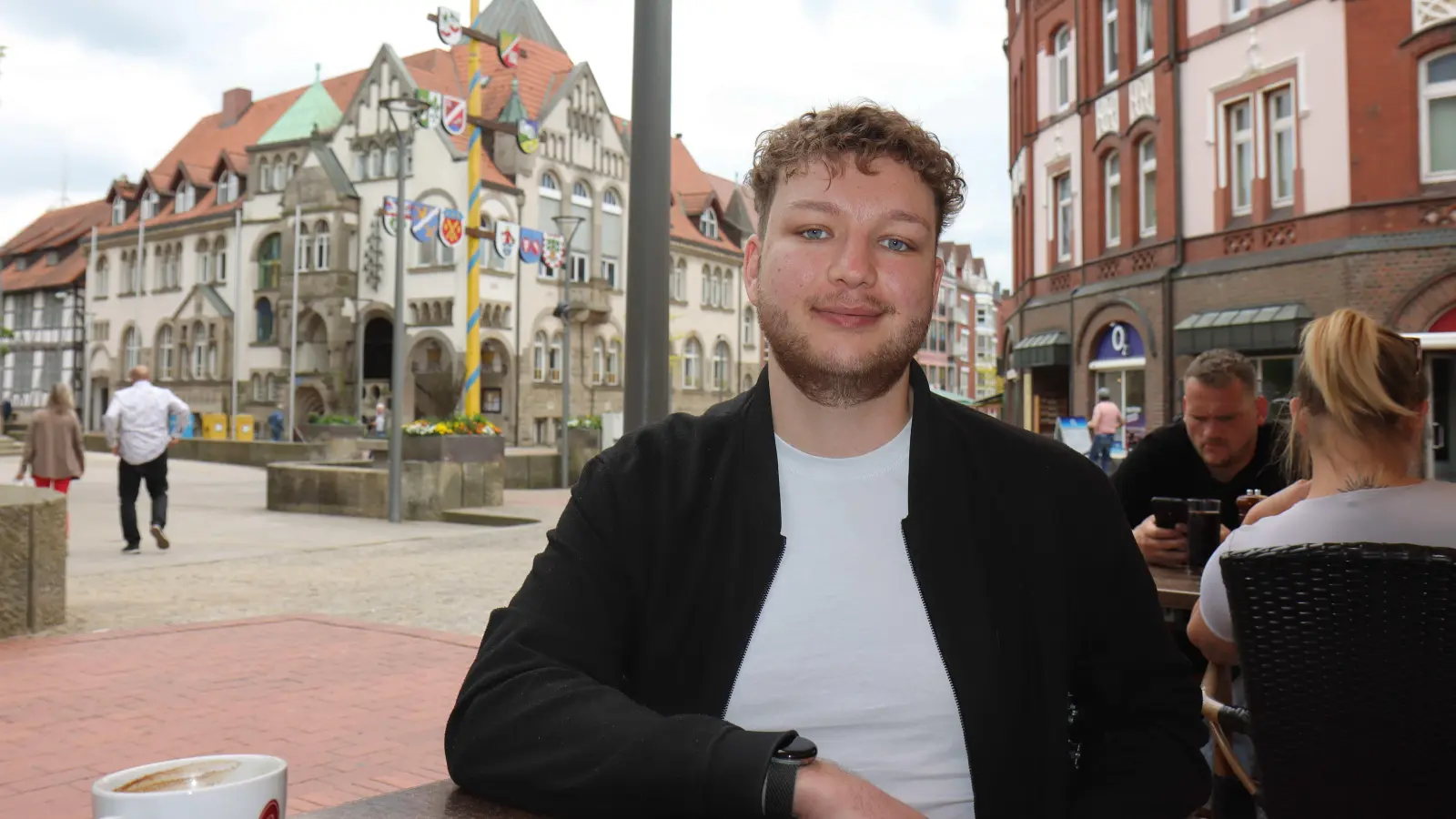 Im Stadtanzeiger-Gespräch: Dustin Meschenmoser. (Foto: tau)