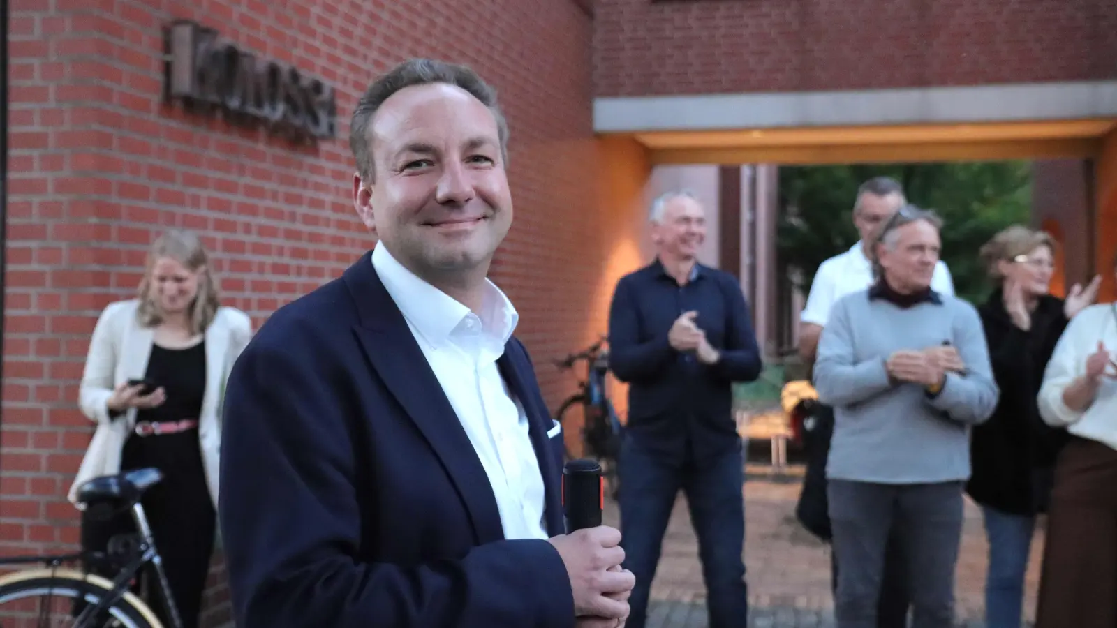 Hat es geschafft: Martin Pavel ist Wunstorfs neuer Bürgermeister.  (Foto: tau)