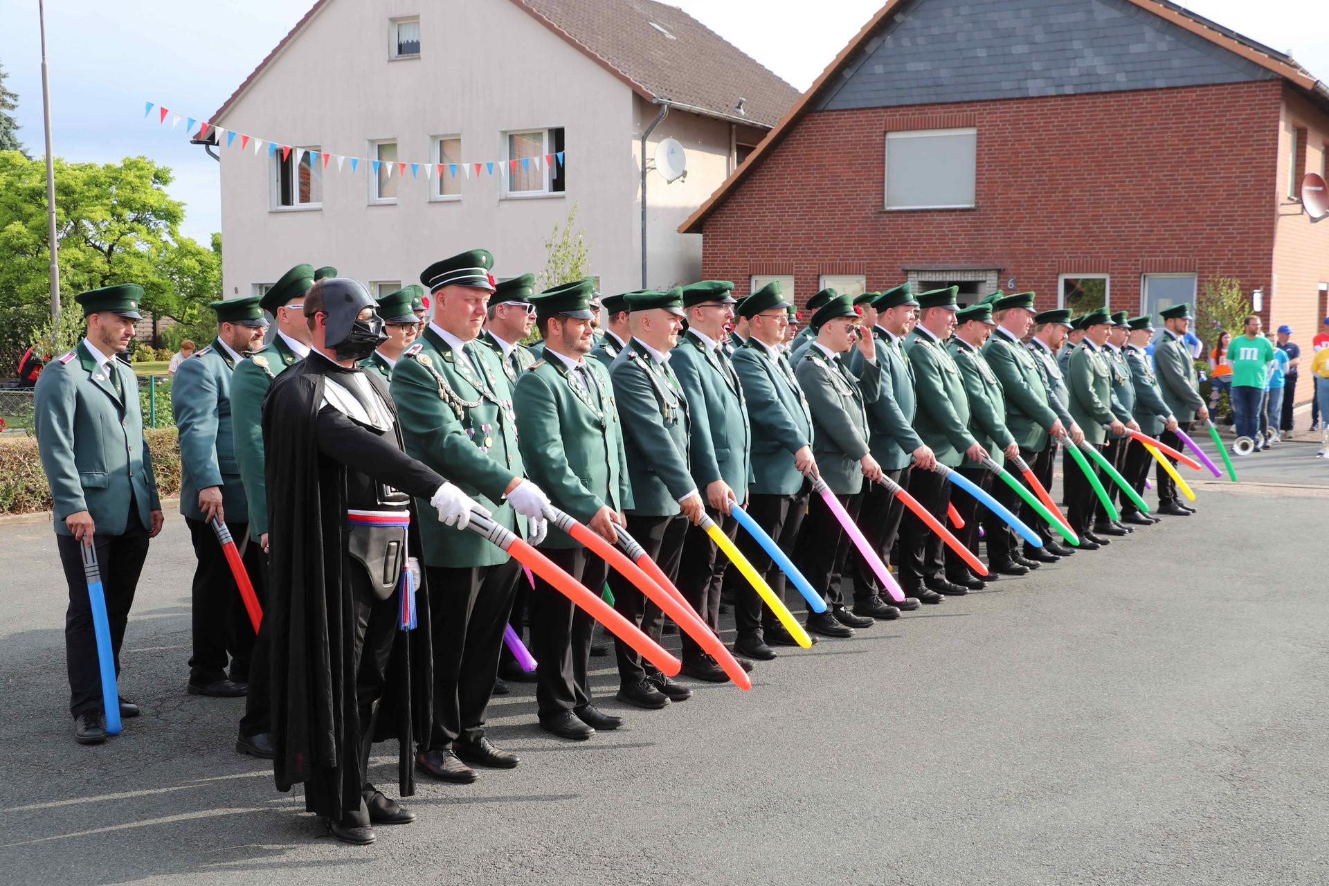 Bildergalerie: Eindrücke vom Schützenfest in Hagenburg. (Foto: gi)