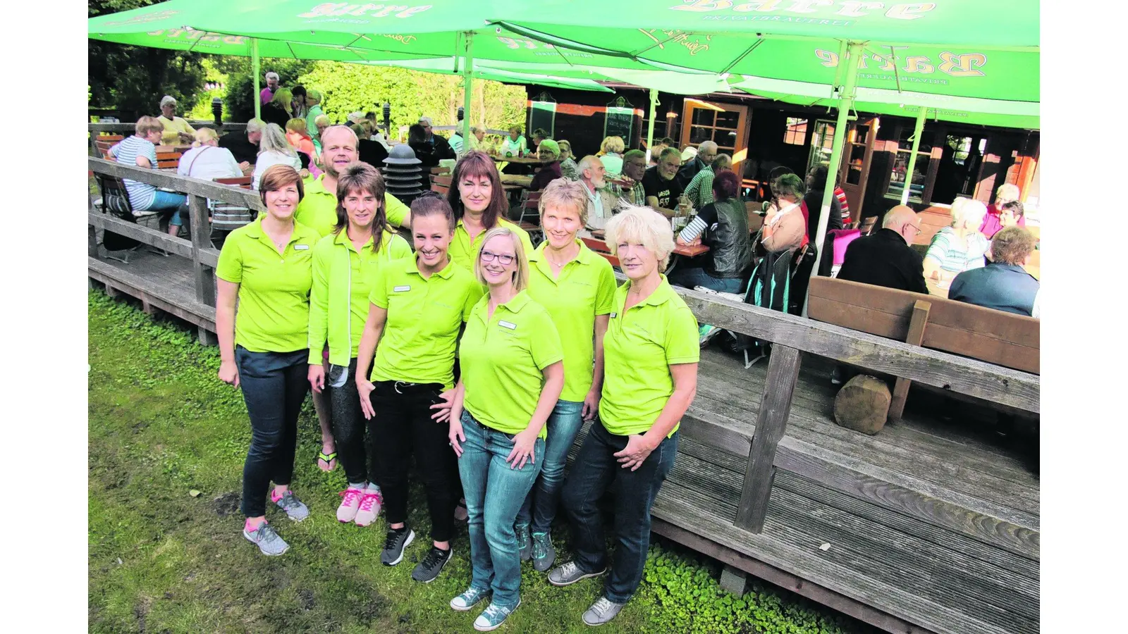 BewegungLeben-Mitglieder grillen gemeinsam (Foto: gi)