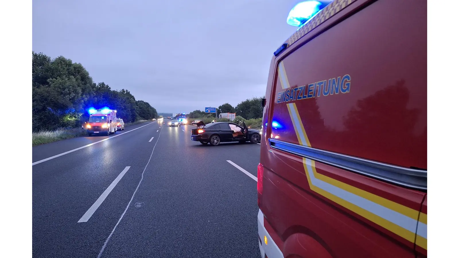 Die Unfallstelle auf der A2. (Foto: red)