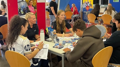 Austausch: Messestand der Polizei. (Foto: privat)