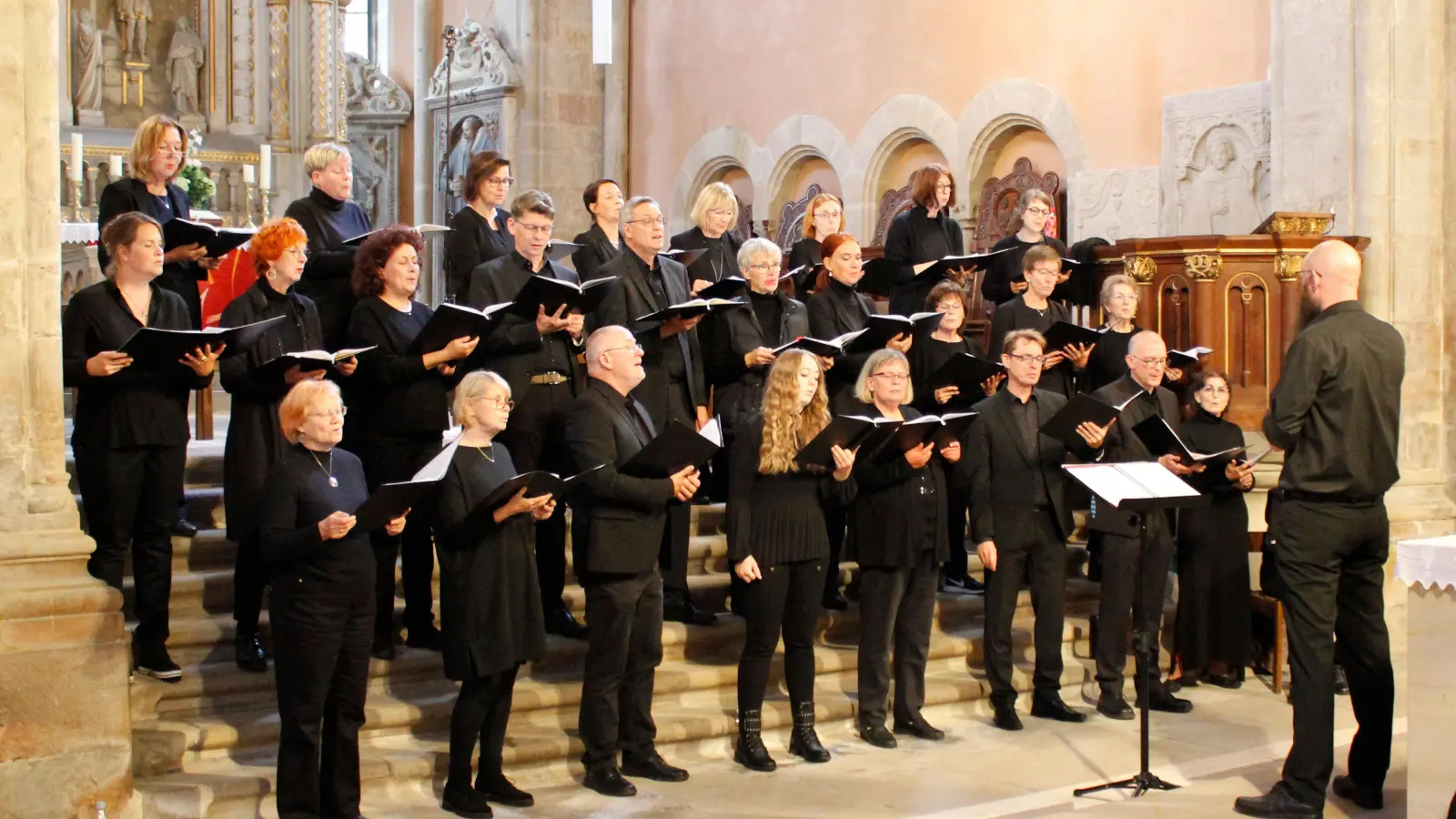 In der Stiftskirche: Der Kammerchor Schloß Ricklingen. (Foto: privat)