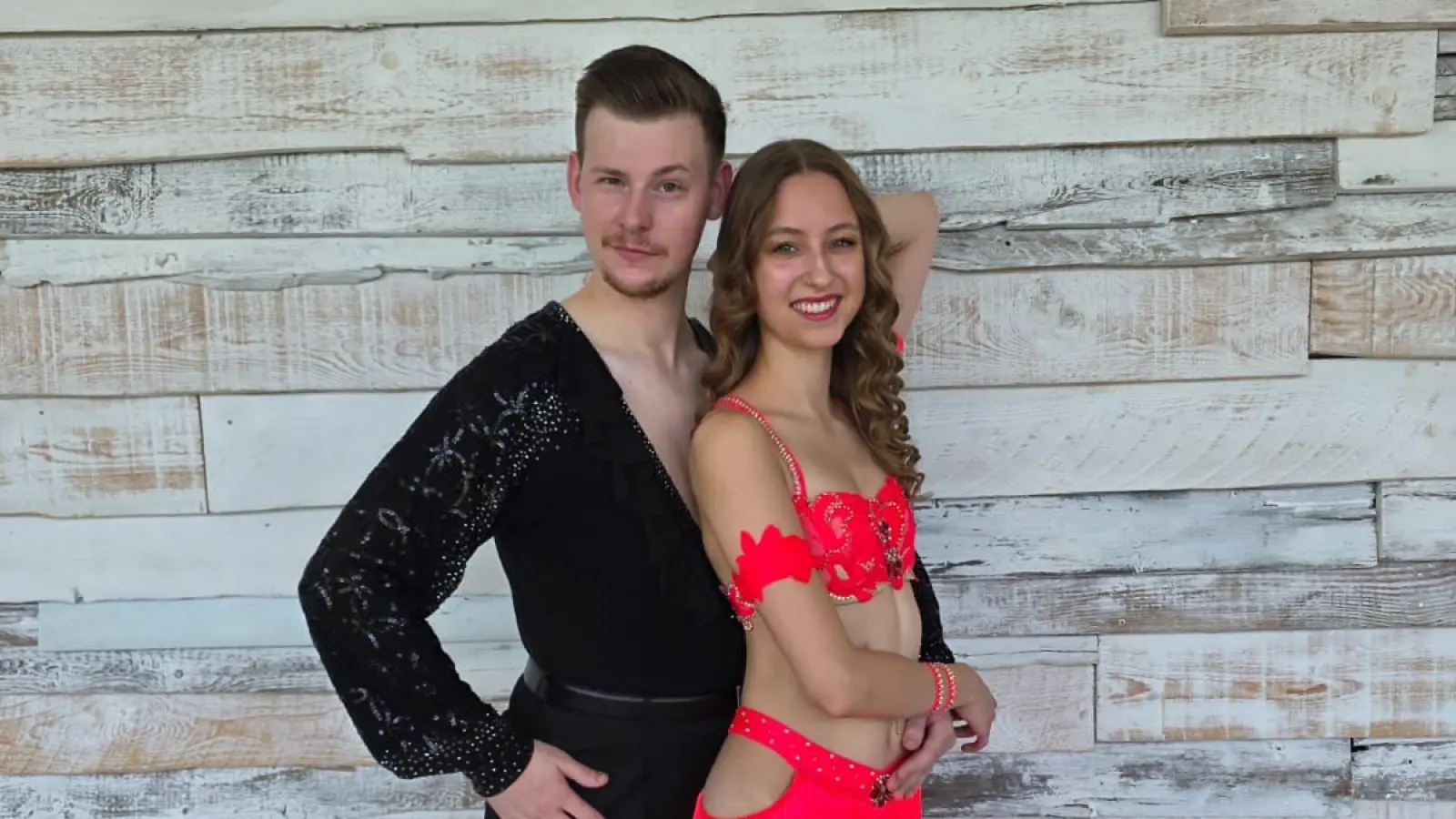 Tanzen zusammen: Sarah Tautenhahn und Fabian Künstler. (Foto: privat)