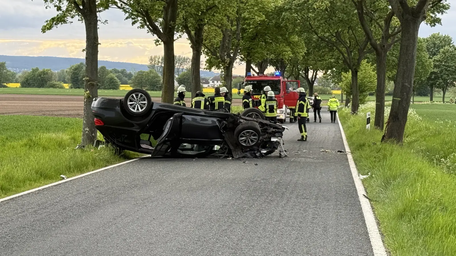 Vor Ort: Einsatzkräfte der Feuerwehr. (Foto: Feuerwehr)