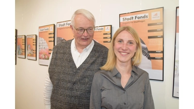 Dr. Holger Rabe und Jessica Lietzau im Stadt.Raum. (Foto: ab)