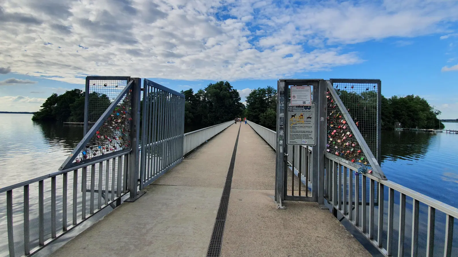 Ort der Suchaktion: Die Badeinsel in Steinhude. (Foto: tau)