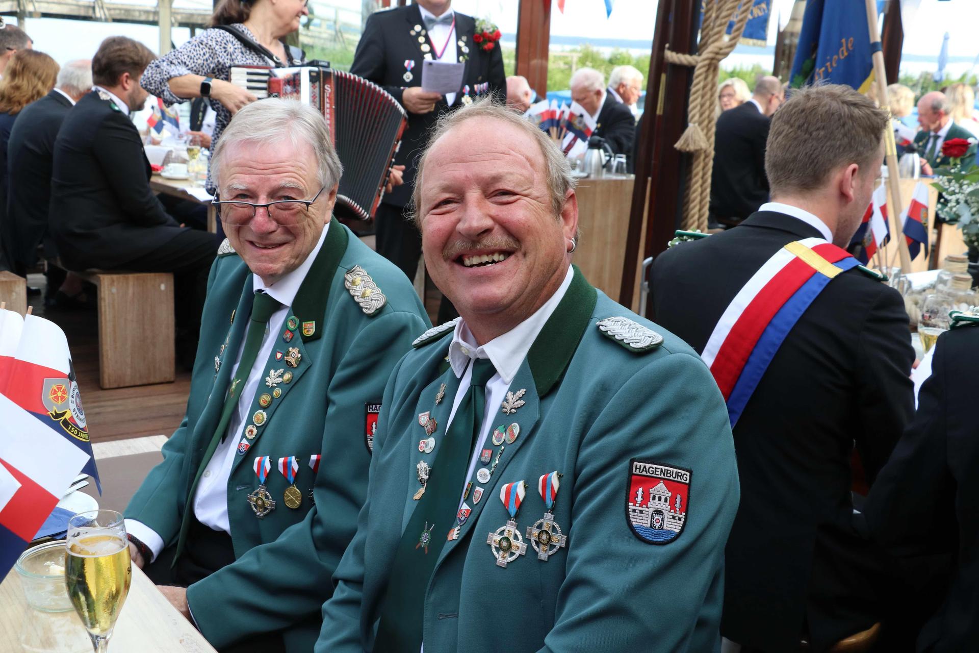 Teil des Schützenfestwochenendes: Eindrücke vom Bürgerfrühstück.  (Foto: gi)
