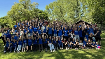 Haben ein tolles Fest organisiert: Das große Team des Bau-Hofes. (Foto: privat)