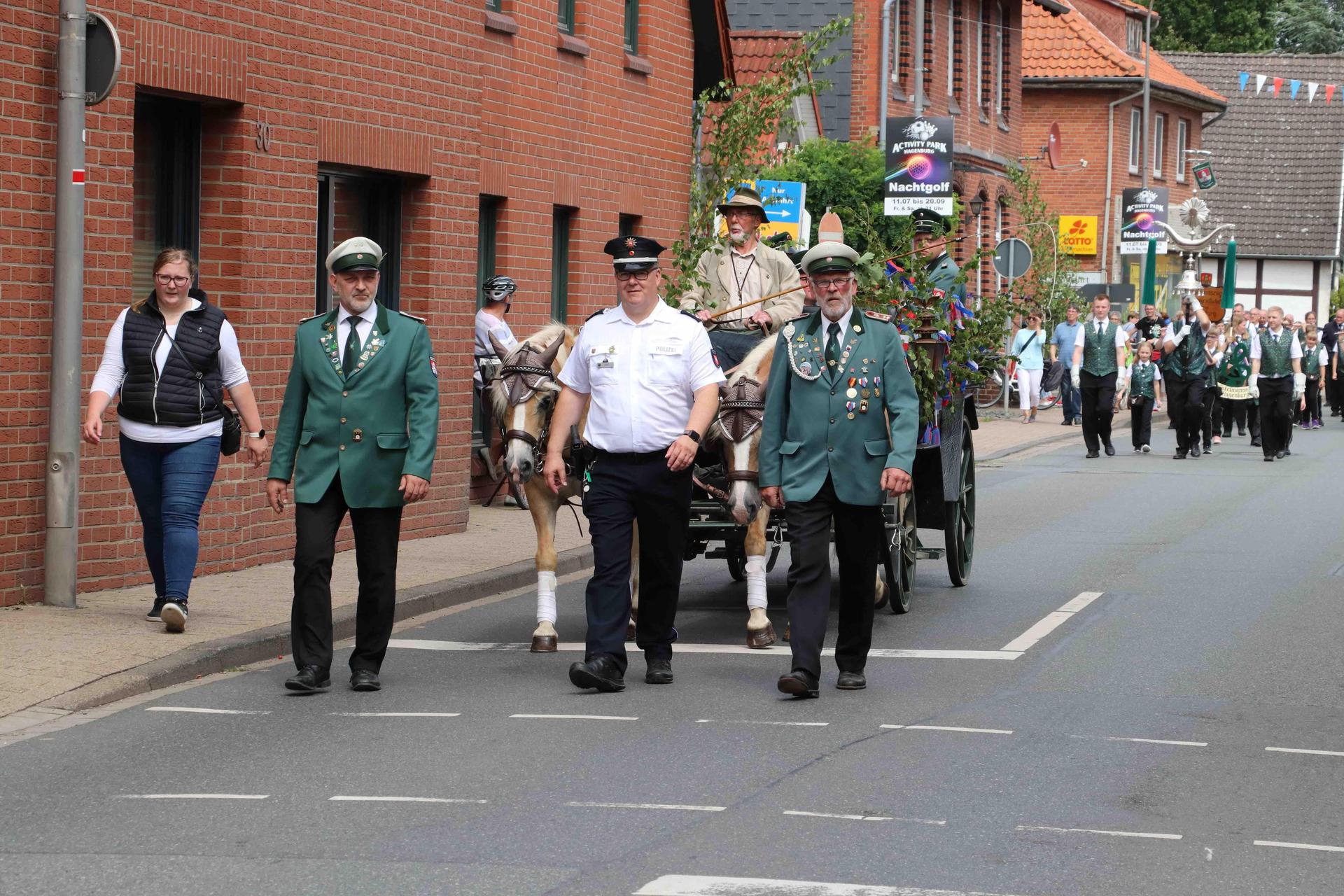 Bildergalerie: Eindrücke vom Schützenfest Hagenburg. (Foto: gi)