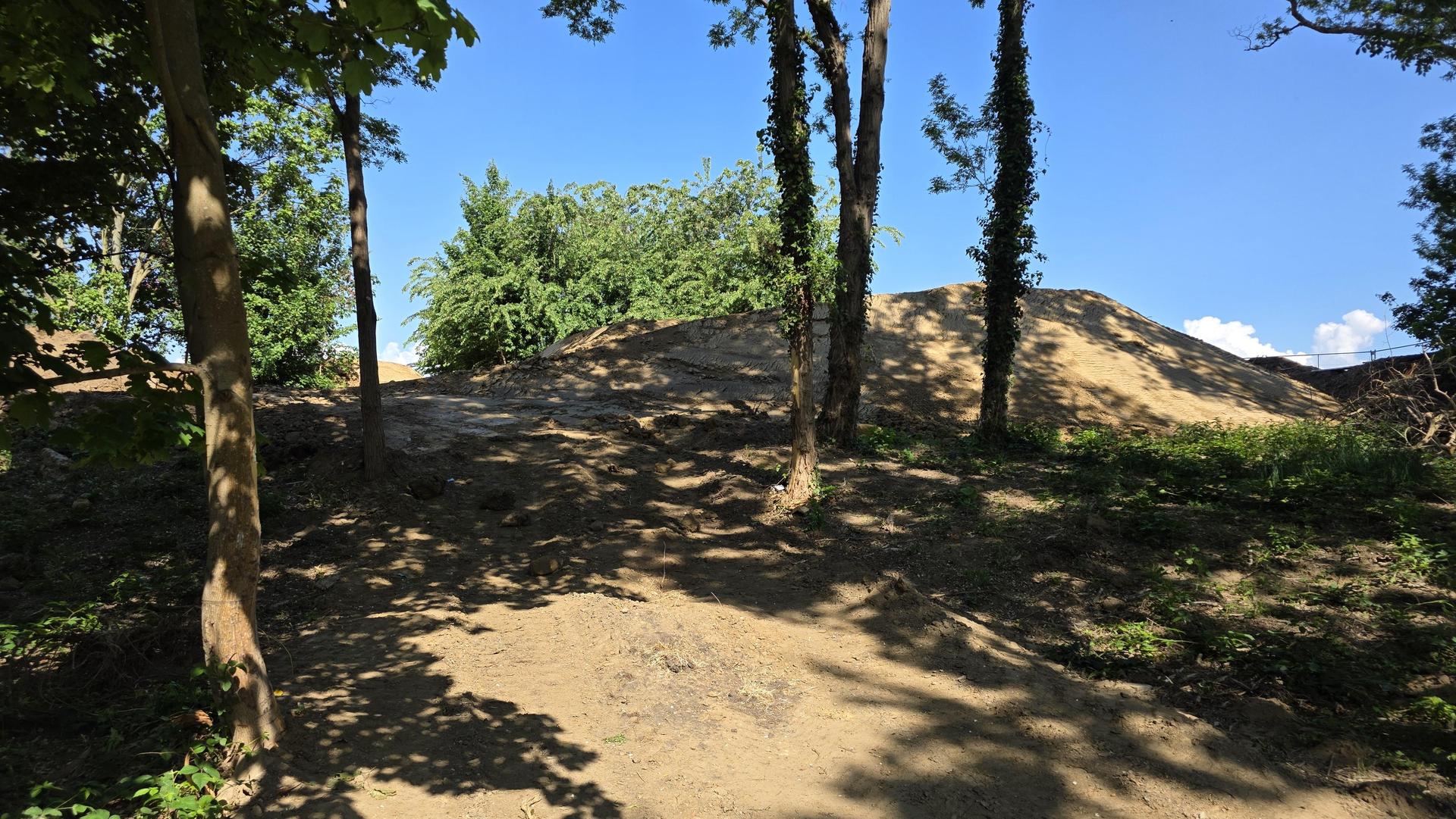 Arbeiten haben begonnen: Baustart für den Fahrradparcours Reiterkuhle. (Foto: tau)