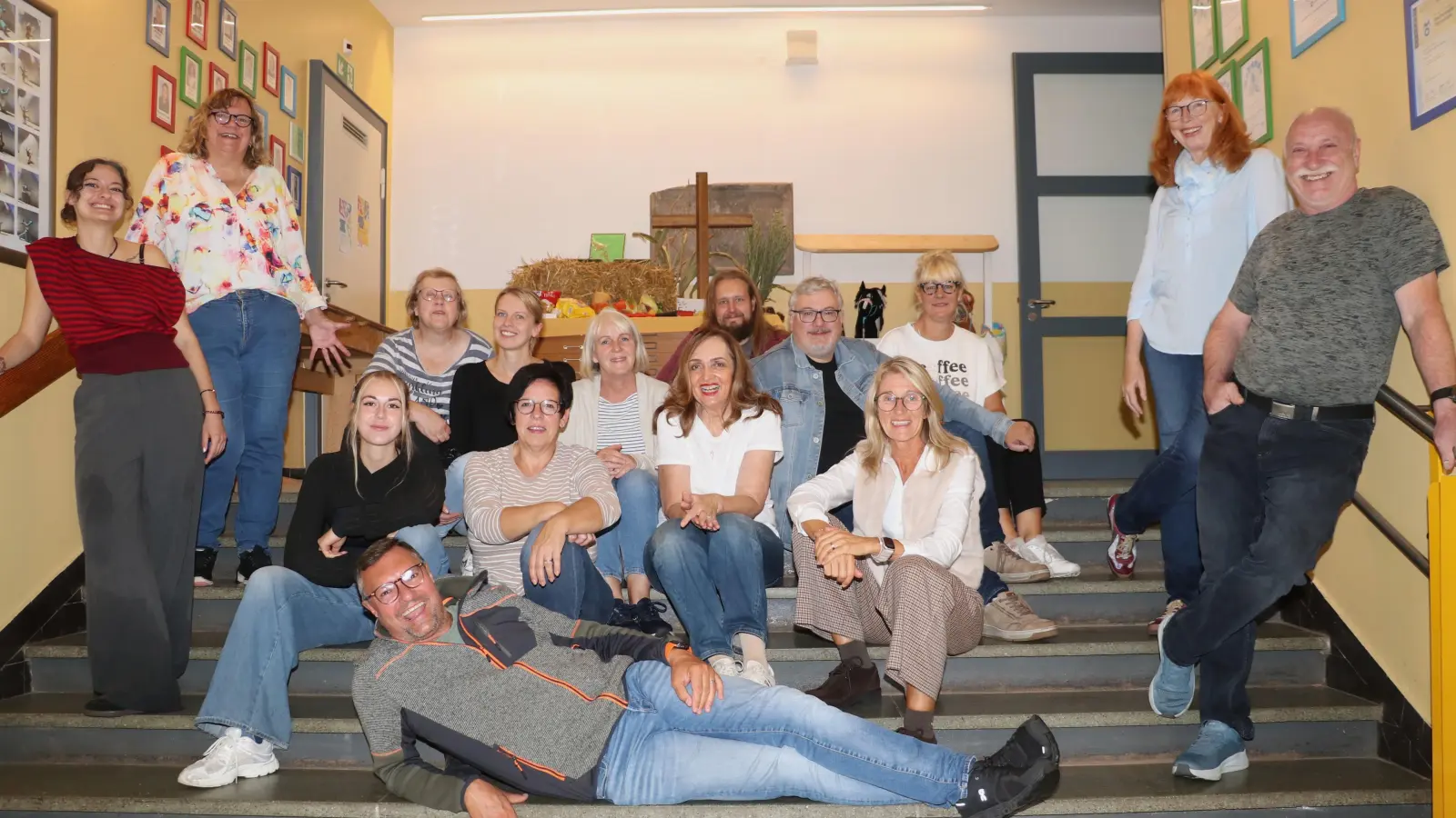 Die Gruppe Lampenfieber steckt mitten in den Proben: Die Stimmung bei den Akteuren ist natürlich super.  (Foto: gi)