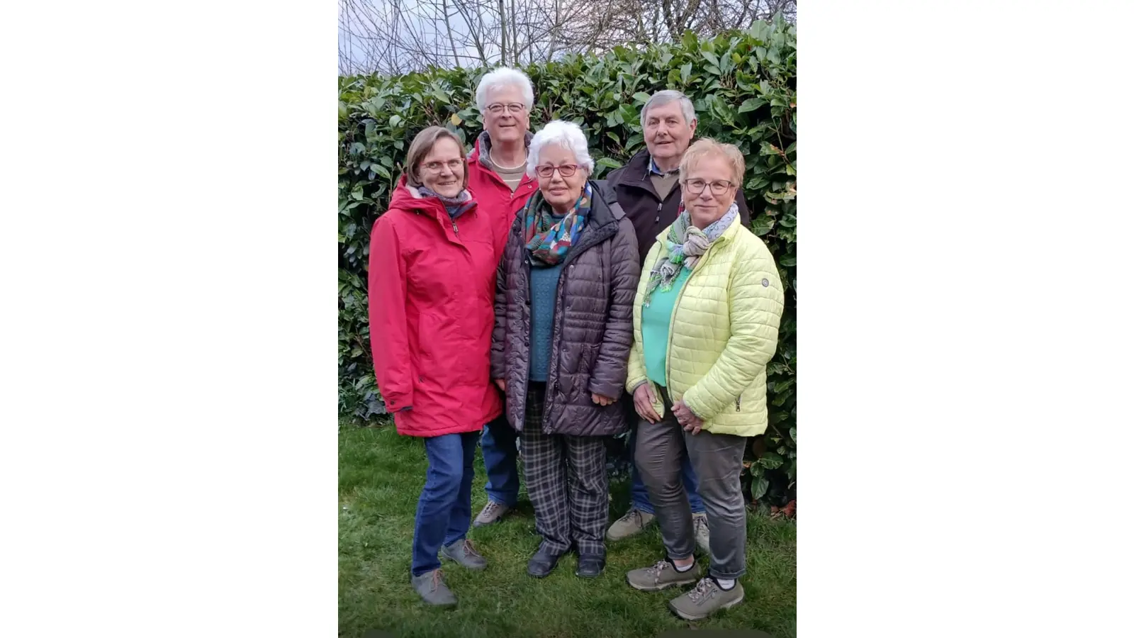 Auf dem Bild sind zu sehen (von rechts nach links) Irene Meyer, Karl-Heinz Bröter, Margret Harting sowie Ulrich und Bettina Backhaus. (Foto: nd)