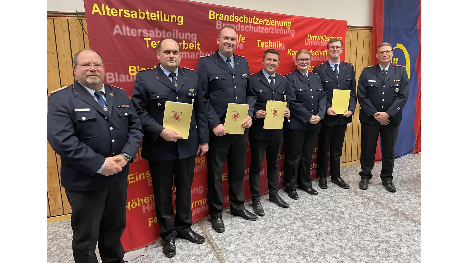 v.l.n.r. Paul Dylla, Christian Haberstroh, Dennis Köpper, Philipp Daus, Laura Knorn, Leander Gießelmann, Olav Sievert. (Foto: privat)