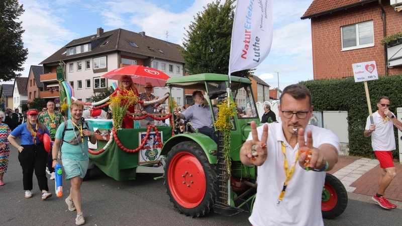 Eindrücke vom großen Festumzug. (Archivbild: tau)