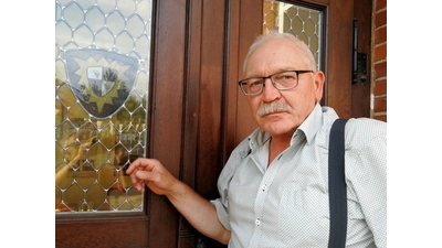 Verein für Heimatpflege und Kultur Exten e.V. Imker Bernd Kretschmer. (Foto: Christoph Ehleben)