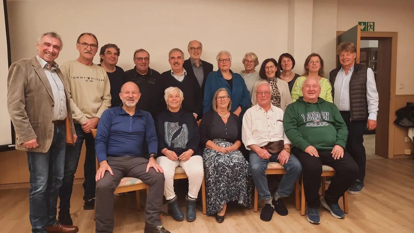 Das 50-jährige Wiedersehen nach der Schulentlassung feierte die 10 b der Otto-Hahn-Schule.  (Foto: privat)
