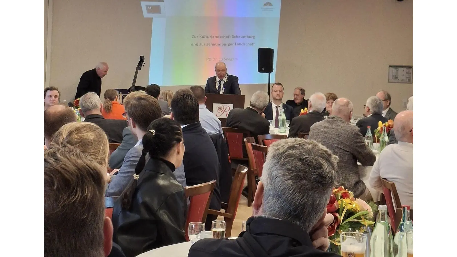 Bürgermeister Ralf Sassmann begrüßte die Gäste am Sonntagvormittag. (Foto: ds)