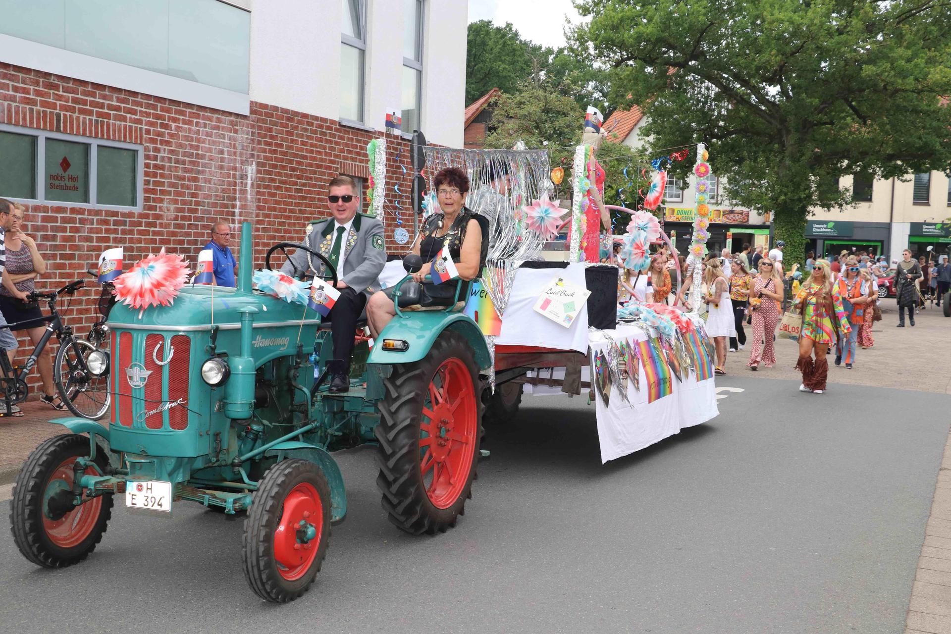 Der historische Umzug: Eindrücke vom Schützenfestsonntag. (Foto: gi)