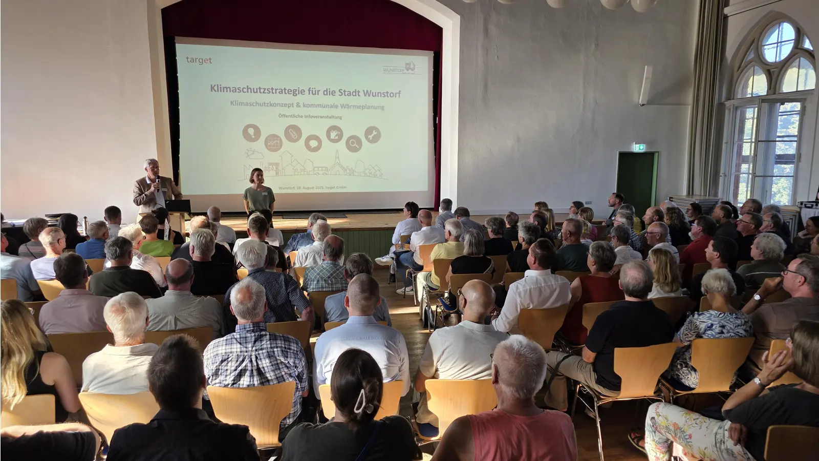 Ergebnisse vorgestellt: Infoveranstaltung zum Klimaschutzkonzept und der Kommunalen Wärmeplanung. (Foto: tau)