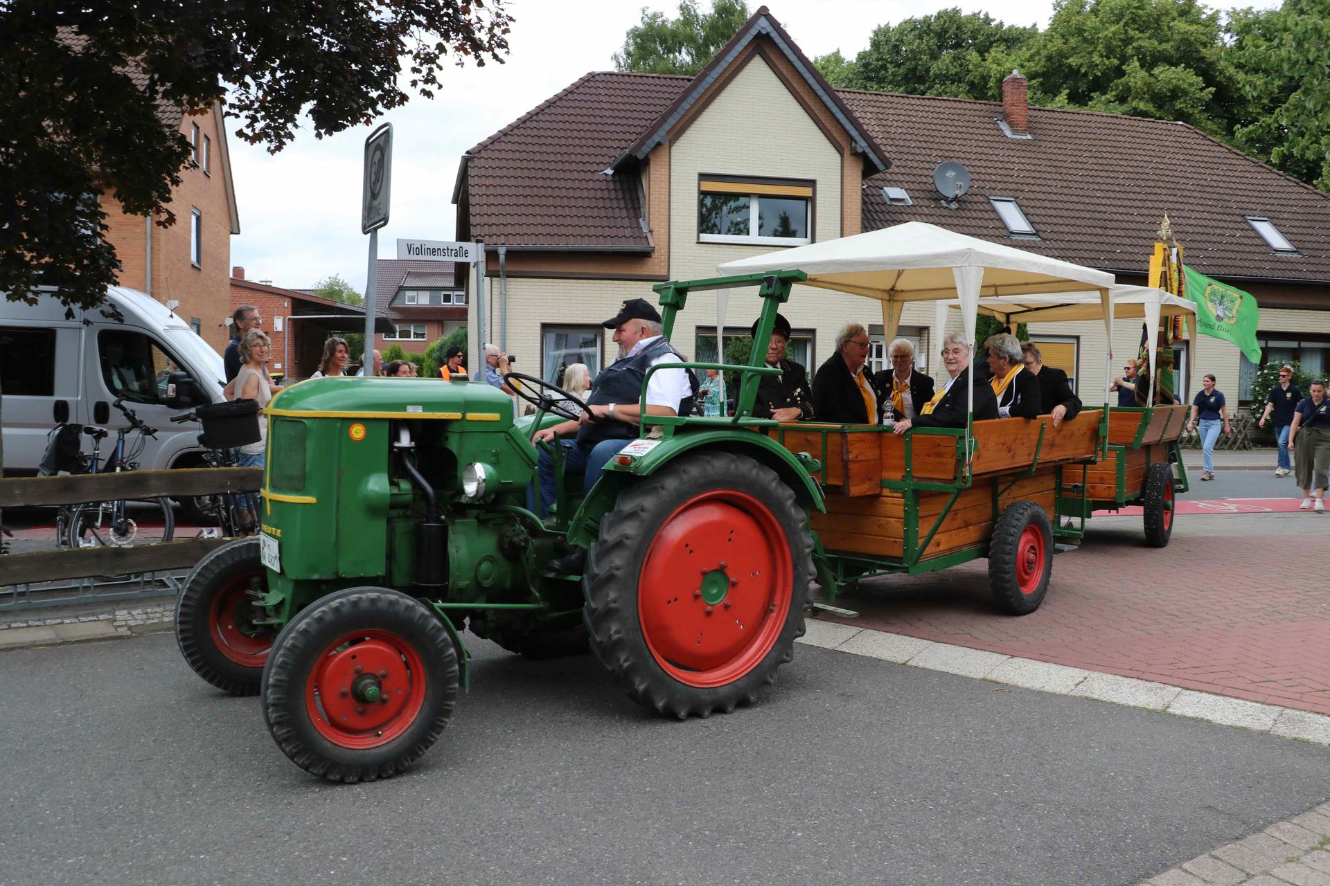 Eindrücke: Das Schützenfest in Bokeloh. (Foto: gi)