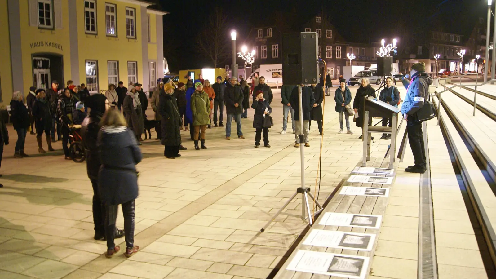Ein Halteort des Gedenkzuges in Bad Nenndorf: Dr.-Ernst-Blumenberg-Platz. (Foto: gk)