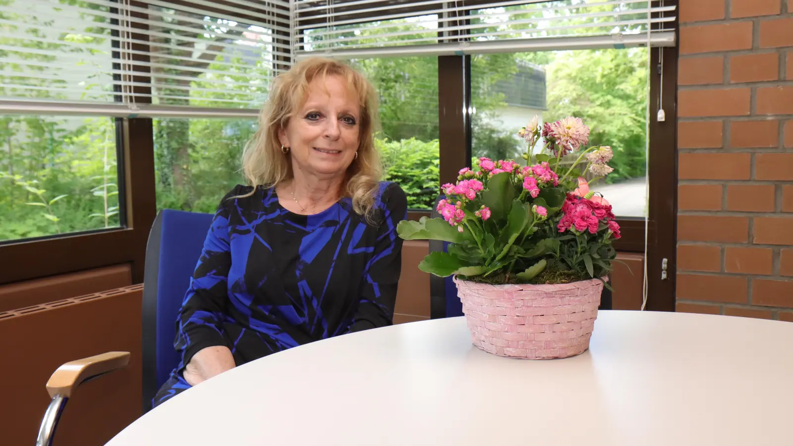 Ein letztes Mal zum Gespräch im Büro: Helga Radtkes Dienstzeit ist zum 30. Juni ausgelaufen. (Foto: tau)