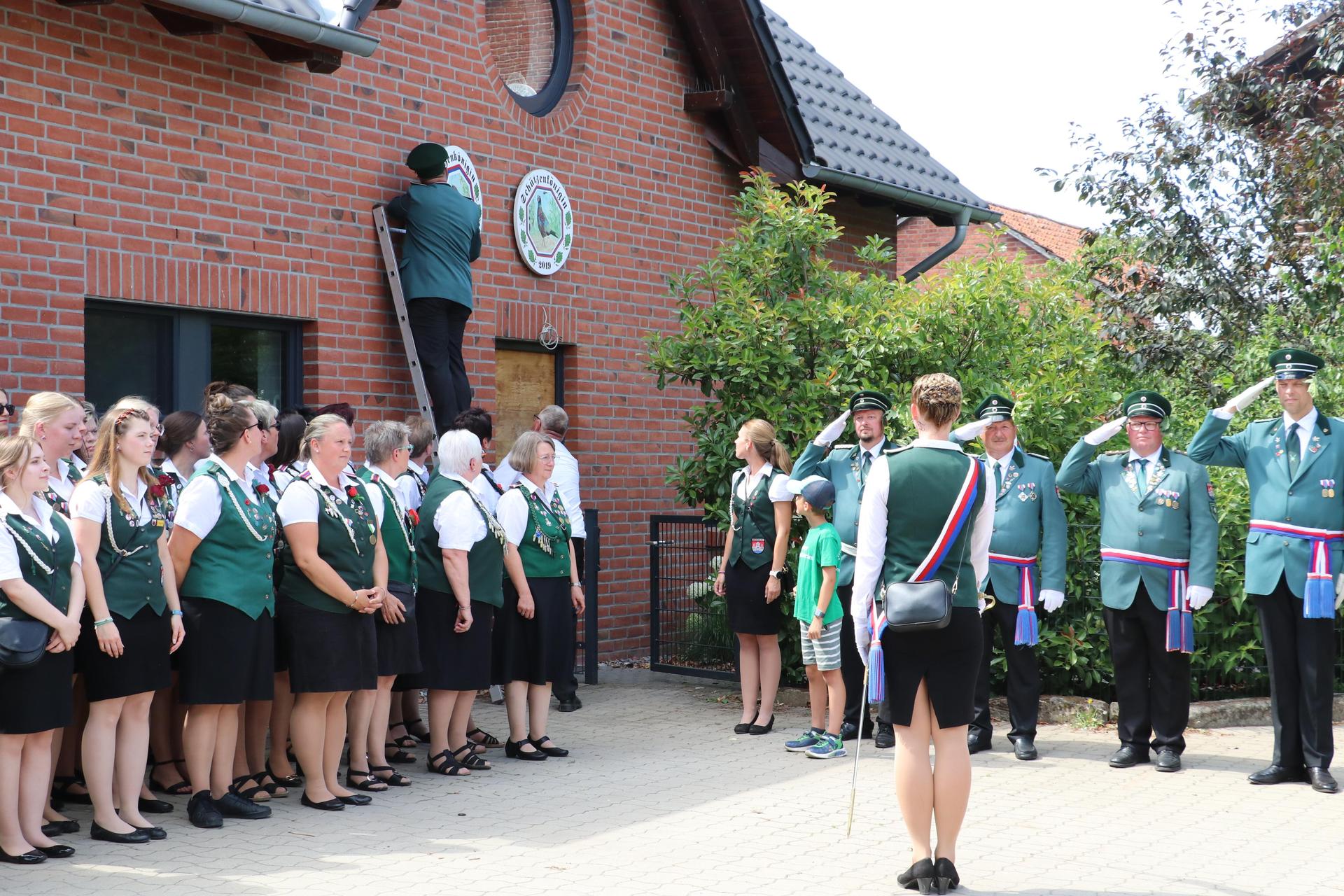Bildergalerie zum Schützenfest in Hagenburg. (Foto: gi)