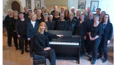 Der gemischte Chor „Polyhymnia“ aus Möllenbeck feiert seinen 125. Geburtstag mit einem großen Chorkonzert in der Möllenbecker Klosterkirche am Sonntag, 15. Juni, ab 14.30 Uhr. In der Pause gibt es ein riesiges Tortenbüfett. (Foto: ste)