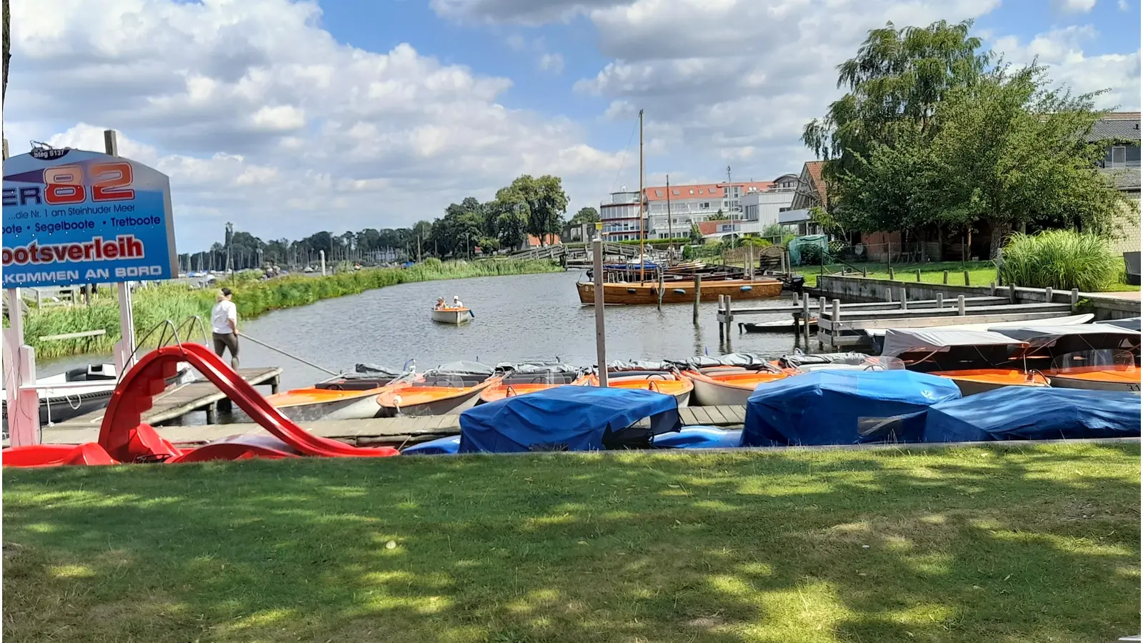 Müssen ab 1. Januar 2026 keine Tourismusbeitrag mehr zahlen: Boostverleihe. (Foto: wb)