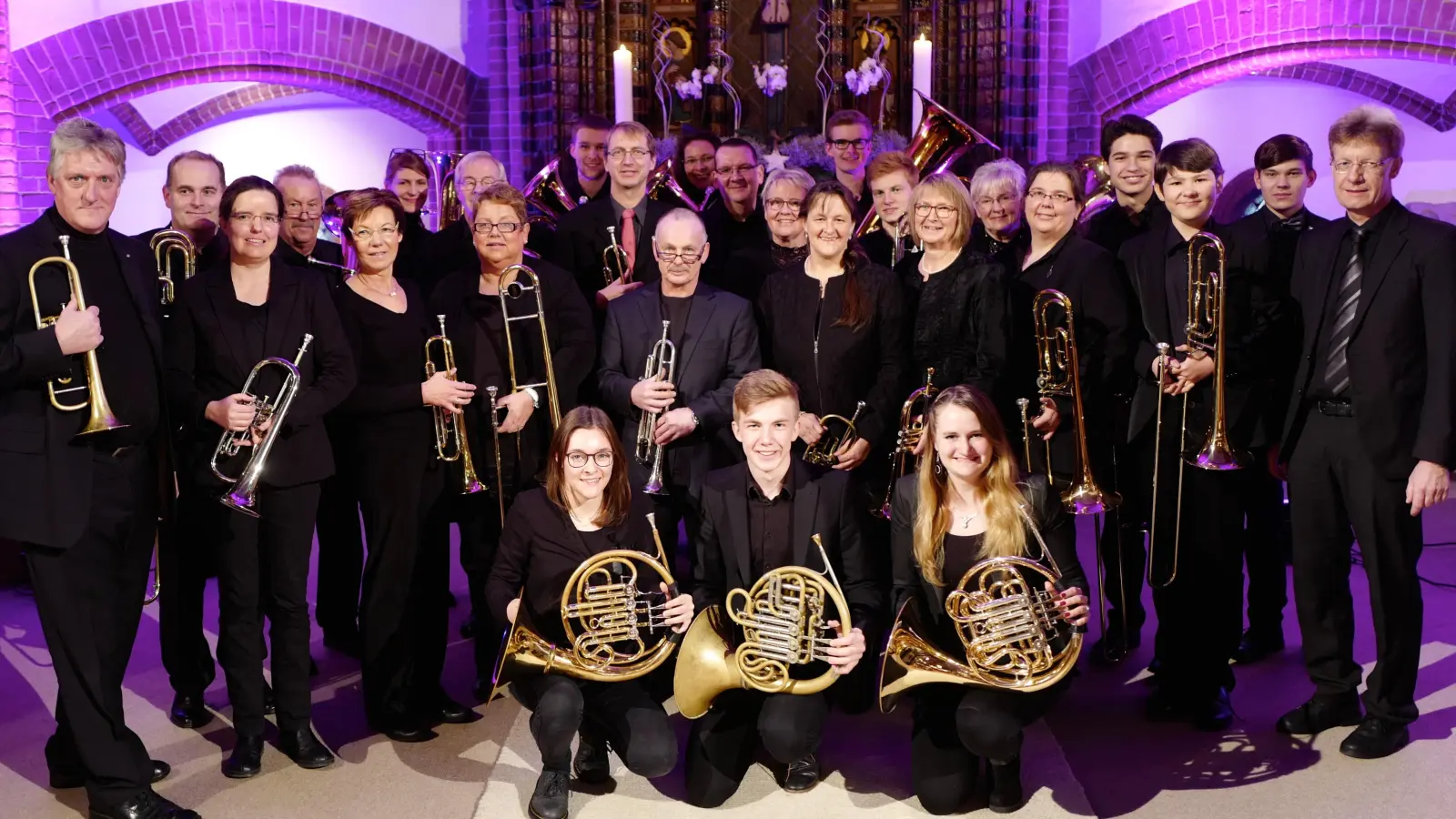 In der Kirche: Der Posaunenchor Altenhagen-Hagenburg MeerBrass. (Foto: privat)