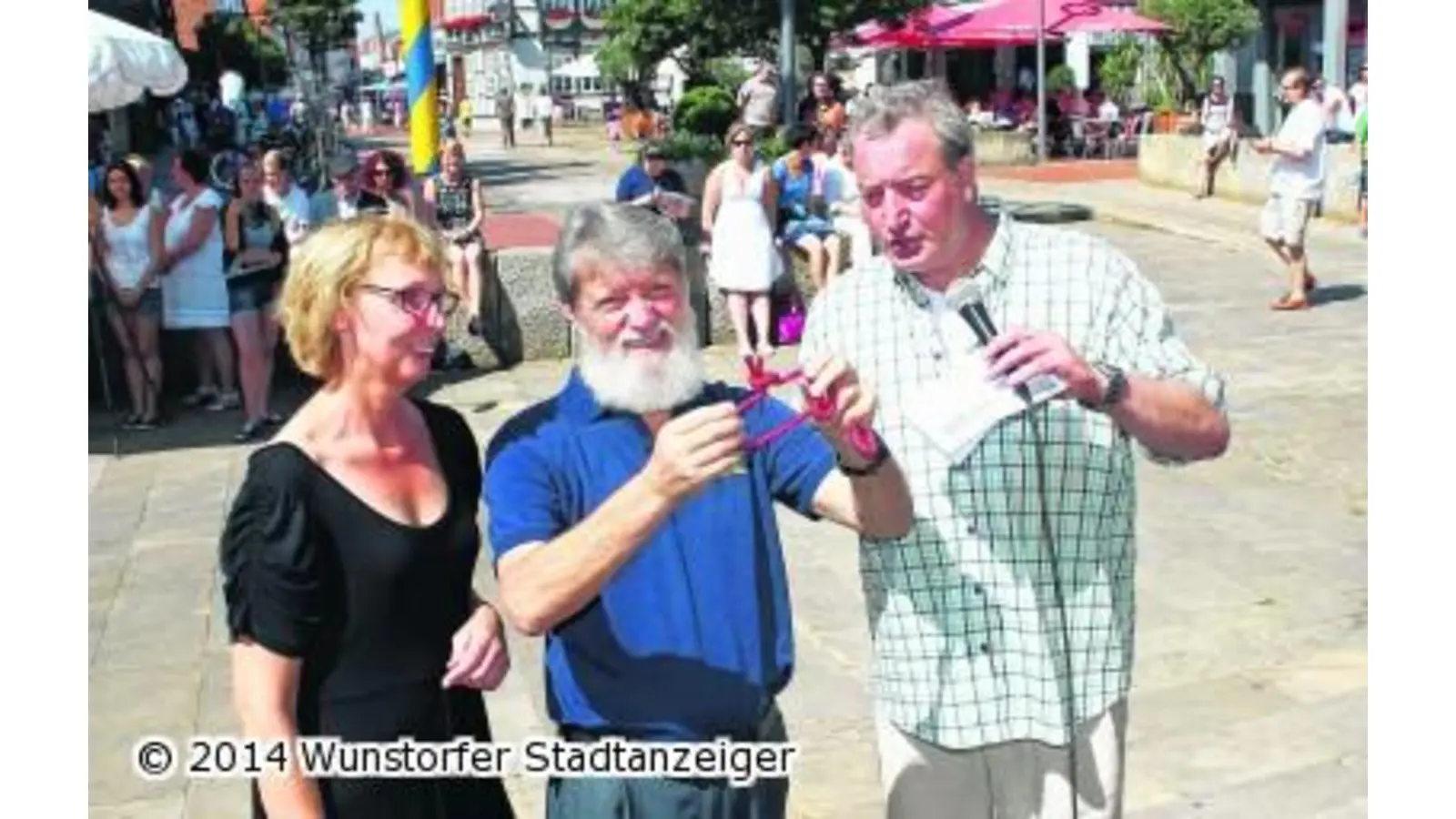 Ein Netz der Nächstenliebe entsteht (Foto: tau)