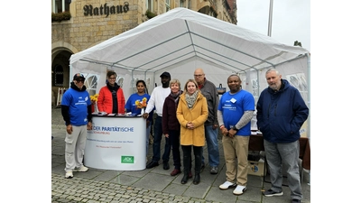 Das Team der SHK schaut mit ihren Selbsthilfegruppen auf eine erfolgreiche Fotoausstellung im Rahmen der Open Art in Bückeburg. (Foto: privat)